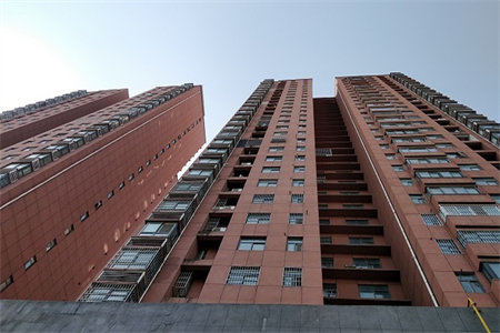 春光电子小区3室2厅1卫126㎡